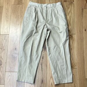 Women’s white stag 14P Tan Pants with pleats and pockets